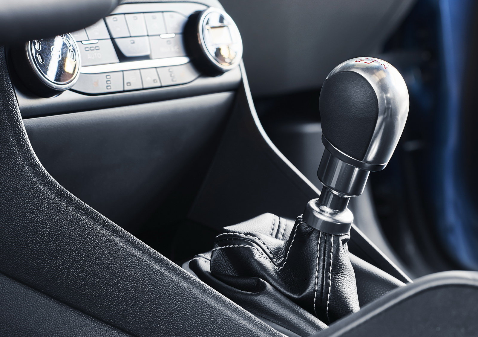 Ford Fiesta ST má v nové generaci pod kapotou tříválcový agregát.