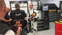 Robert Kubica při rozhovoru s novináři