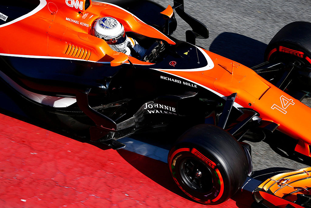 U McLarenu se musí zapomenout nejlépe na všechno, co se při testech dělo...