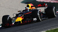 Daniel Ricciardo nakonec zažehnal vidinu špatného testu č. 1