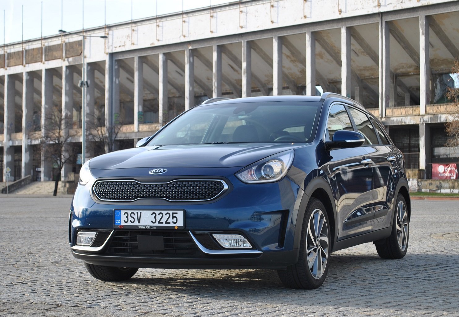 Kia Niro 1.6 GDI HEV (6DCT)