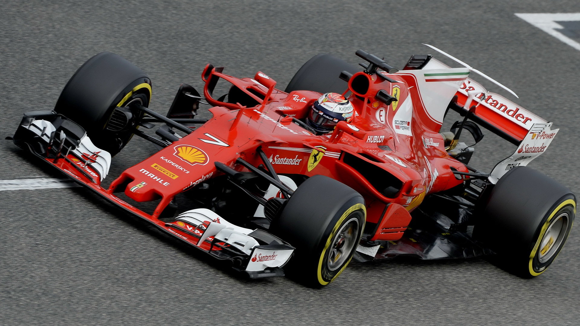 Vettel se dnes naposledy předvede v rámci předsezónních testů