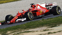 Ferrari v testech předvedlo nejrychlejší čas