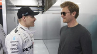 Na testy zavítal také úřadující mistr světa Nico Rosberg