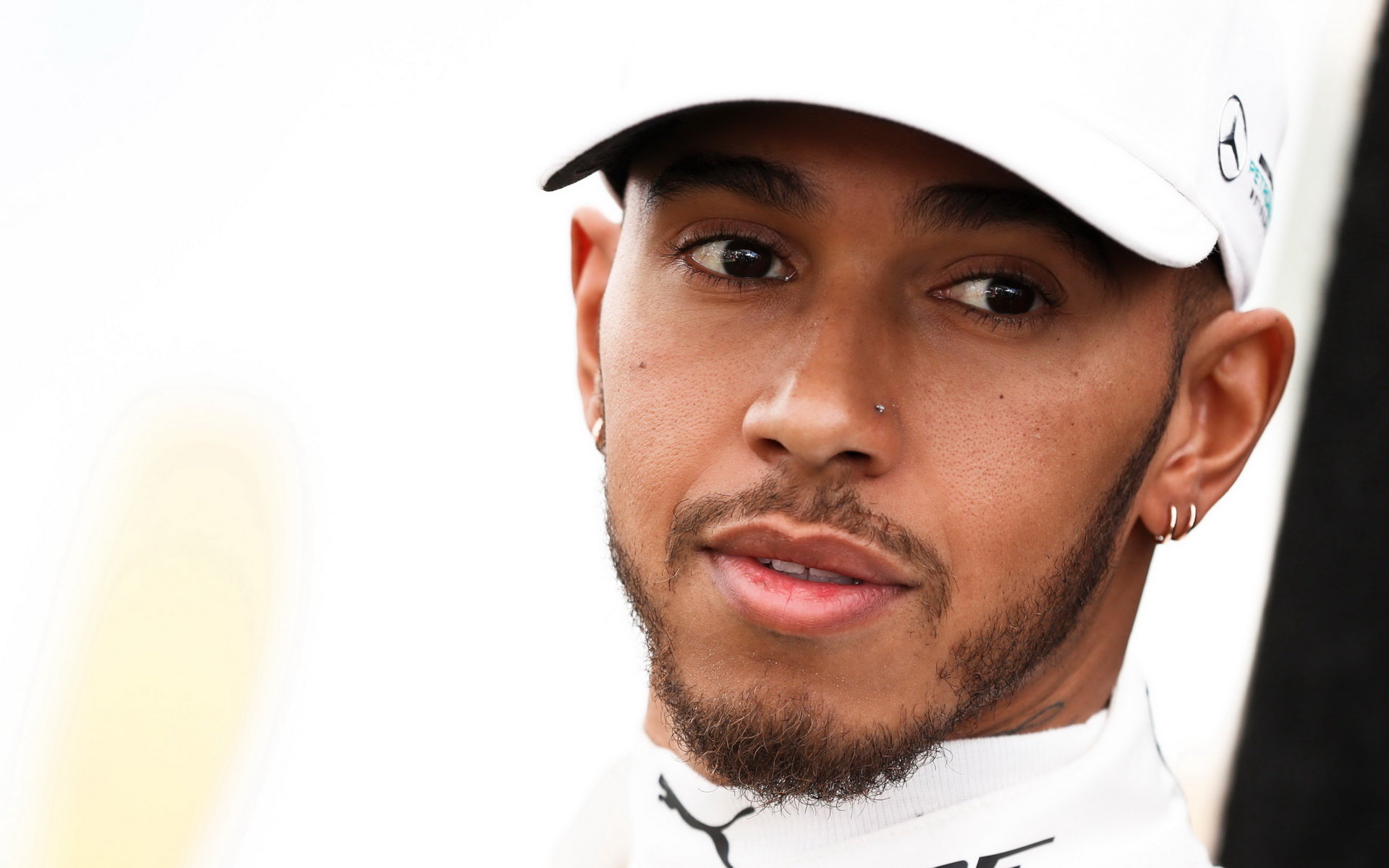 Lewis Hamilton: Po titulu prahnu s dvojnásobnou intenzitou
