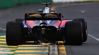 Carlos Sainz při pátečním tréninku v Austrálii