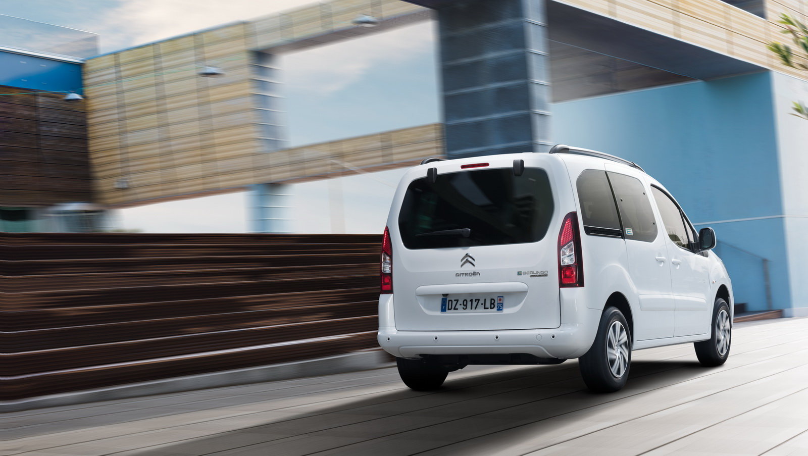 Citroën E-Berlingo Multispace se zkouší prosadit na poli elektromobilů