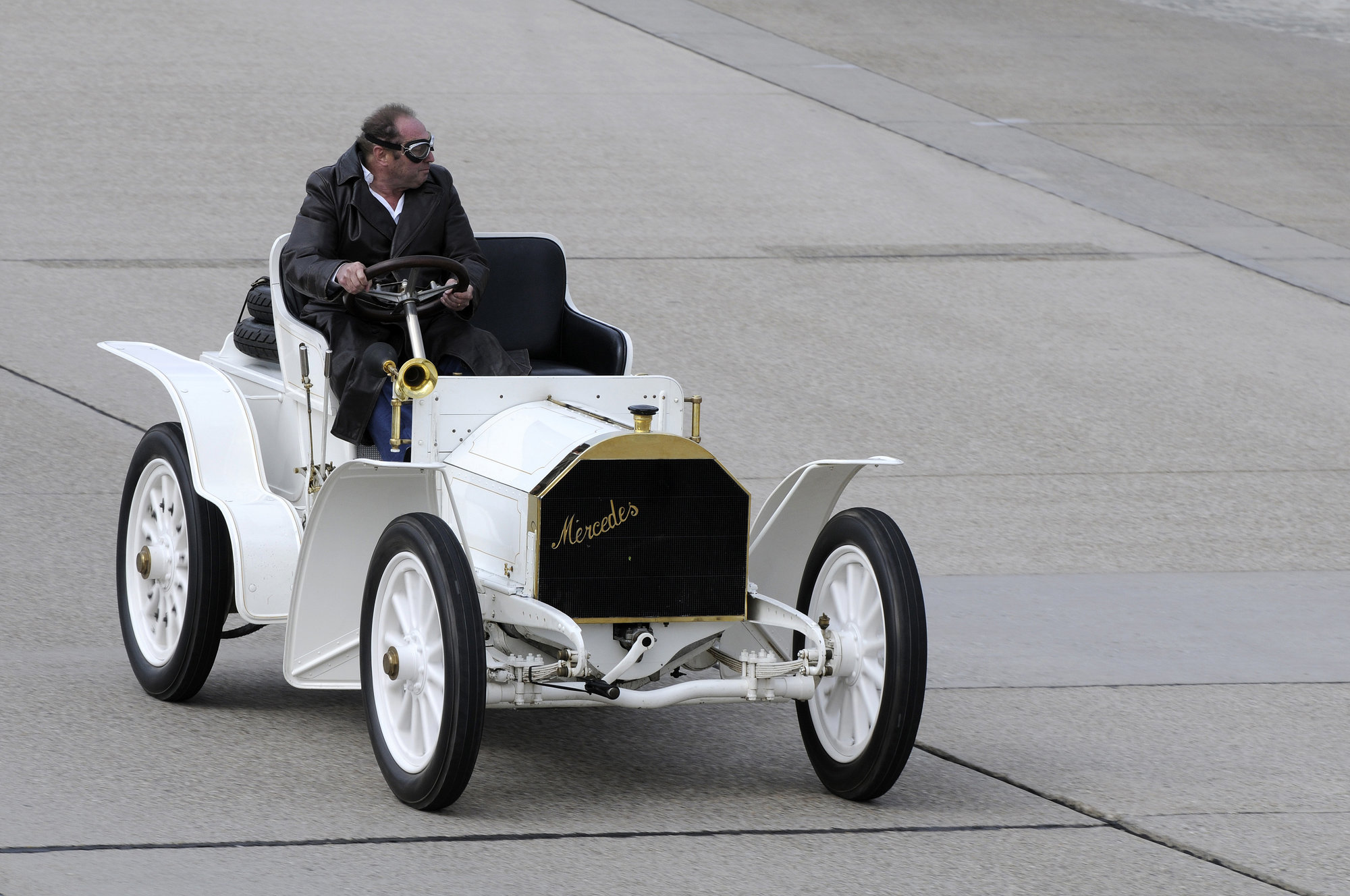 Mercedes Simplex bude velmi obletovanou hvězdou výstavy historických vozidel v Essenu