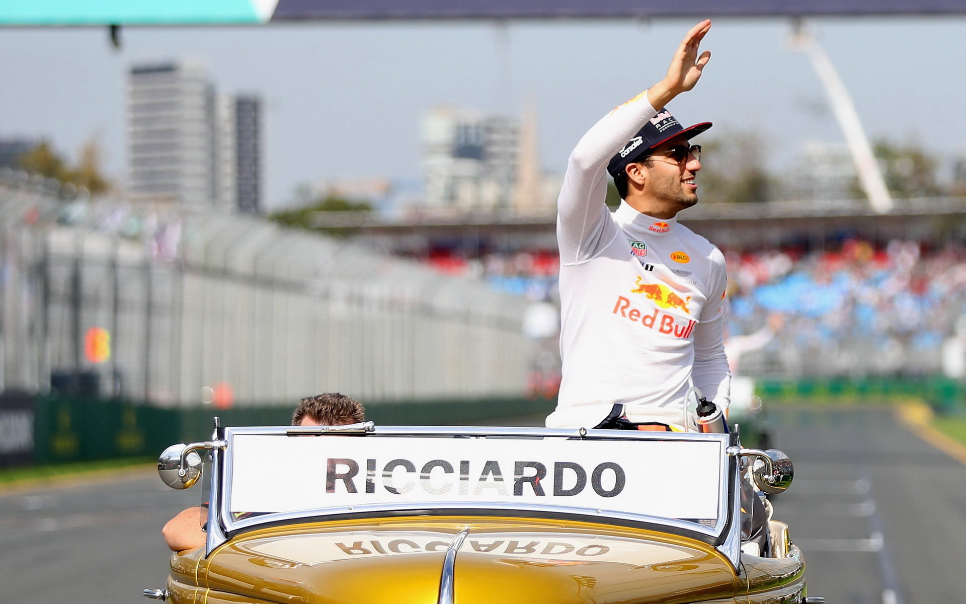 Daniel Ricciardo při prezentaci před prvním závodem sezóny v Austrálii