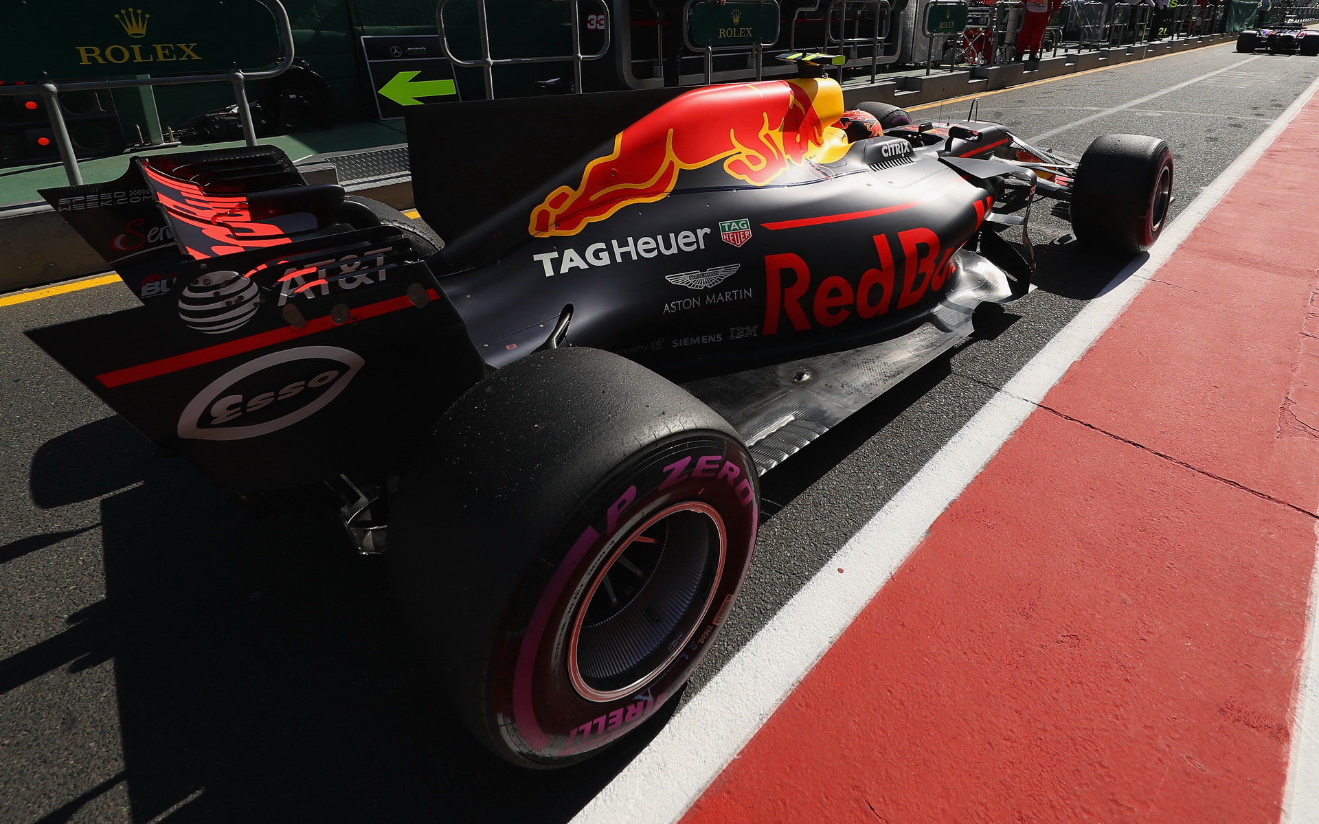 Red Bull věří, že se na nejrychlejší týmy brzy dotáhne