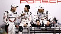 Posádka Porsche 919 Hybrid #1 Nick Tandy, Neel jani, André Lotterer (zleva)