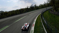 Prototyp Toyota TS050 Hybrid při prologu WEC 2017 v Monze