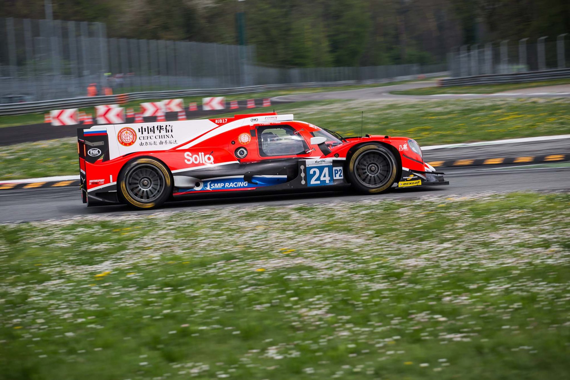 Vitalij Petrov ve voze Oreca 07 týmu CEFC Manor TRS Racing při předsezónních testech WEC v Monze