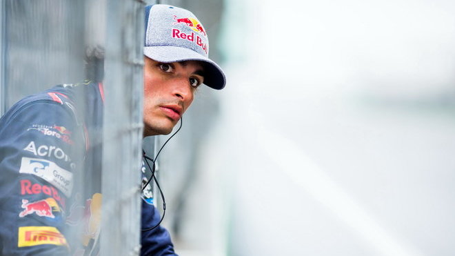 Carlos Sainz se zasazuje o revizi pravidel o restartech