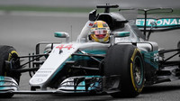 Lewis Hamilton zvítězil v závodě v Číně