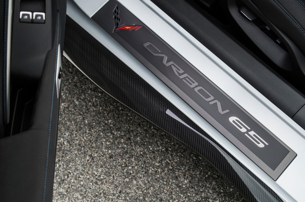 Chevrolet Corvette Grand Sport 3LT a Z06 3LZ v edici Carbon 65 (2018)
