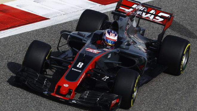 Romain Grosjean při tréninku v Bahrajnu