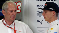 Max Verstappen a Helmut Marko v Bahrajnu