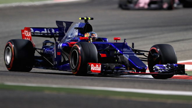 Carlos Sainz jr. je jedním z témat doprovázejících poslední Grand Prix