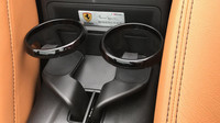 Fiat Abarth 124 Spider "převlečený" za Ferrari je na prodej