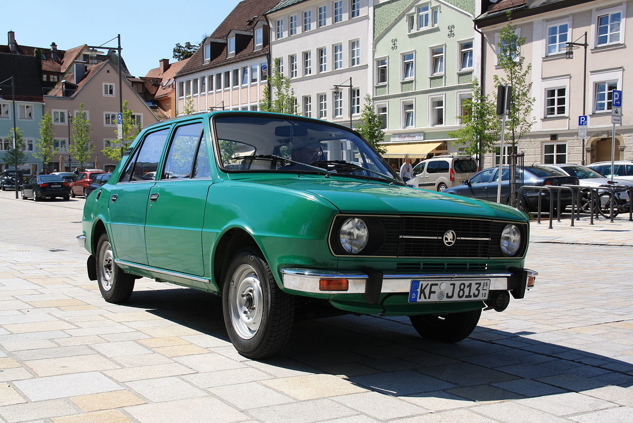 Škoda 105 (autor: Hilarmont)