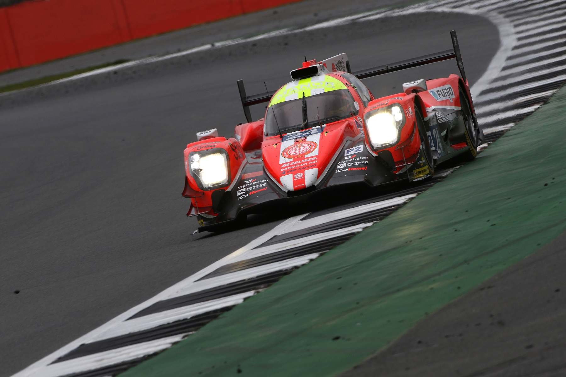 Prototyp Oreca 07 týmu CEFC Manor TRS Racing posádky Jean Eric Vergne, Tor Graves, Jonathan Hirschi