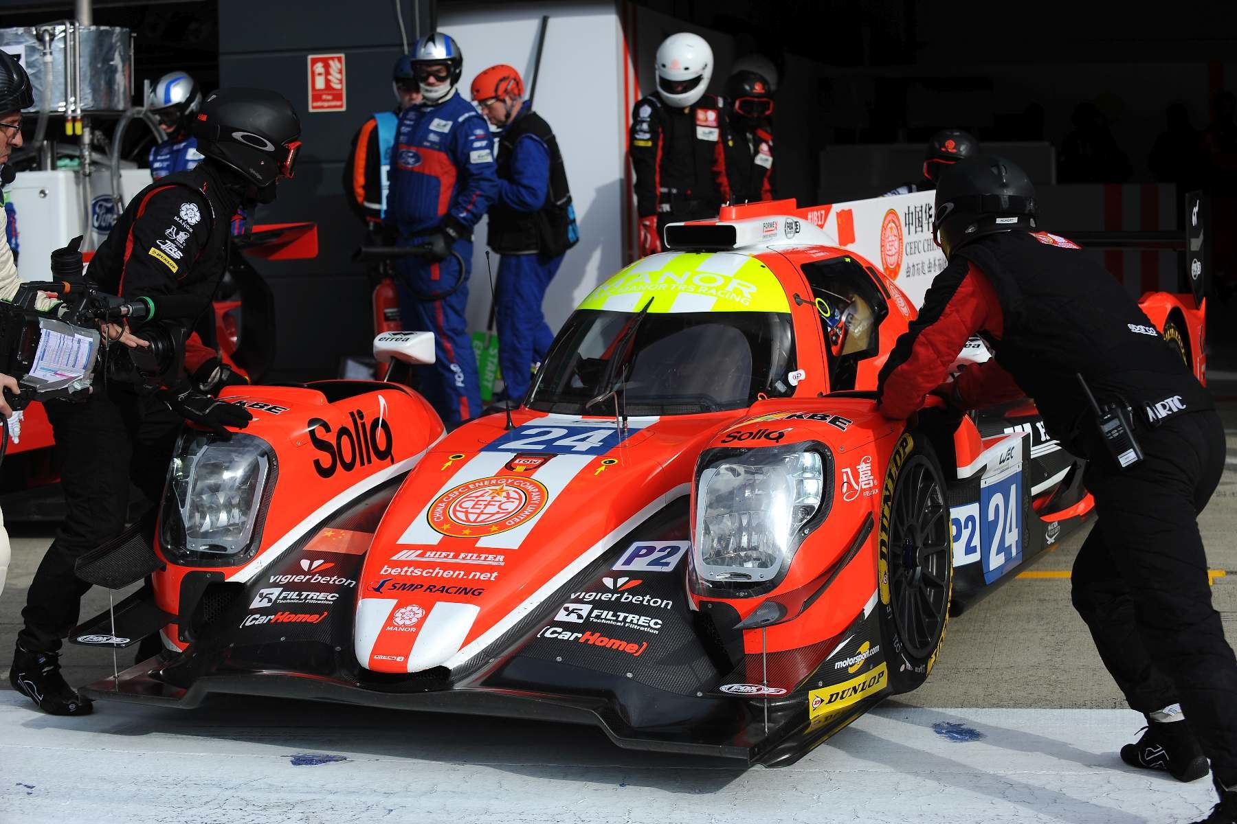 Prototyp Oreca 07 týmu CEFC Manor TRS Racing posádky Jean Eric Vergne, Tor Graves, Jonathan Hirschi