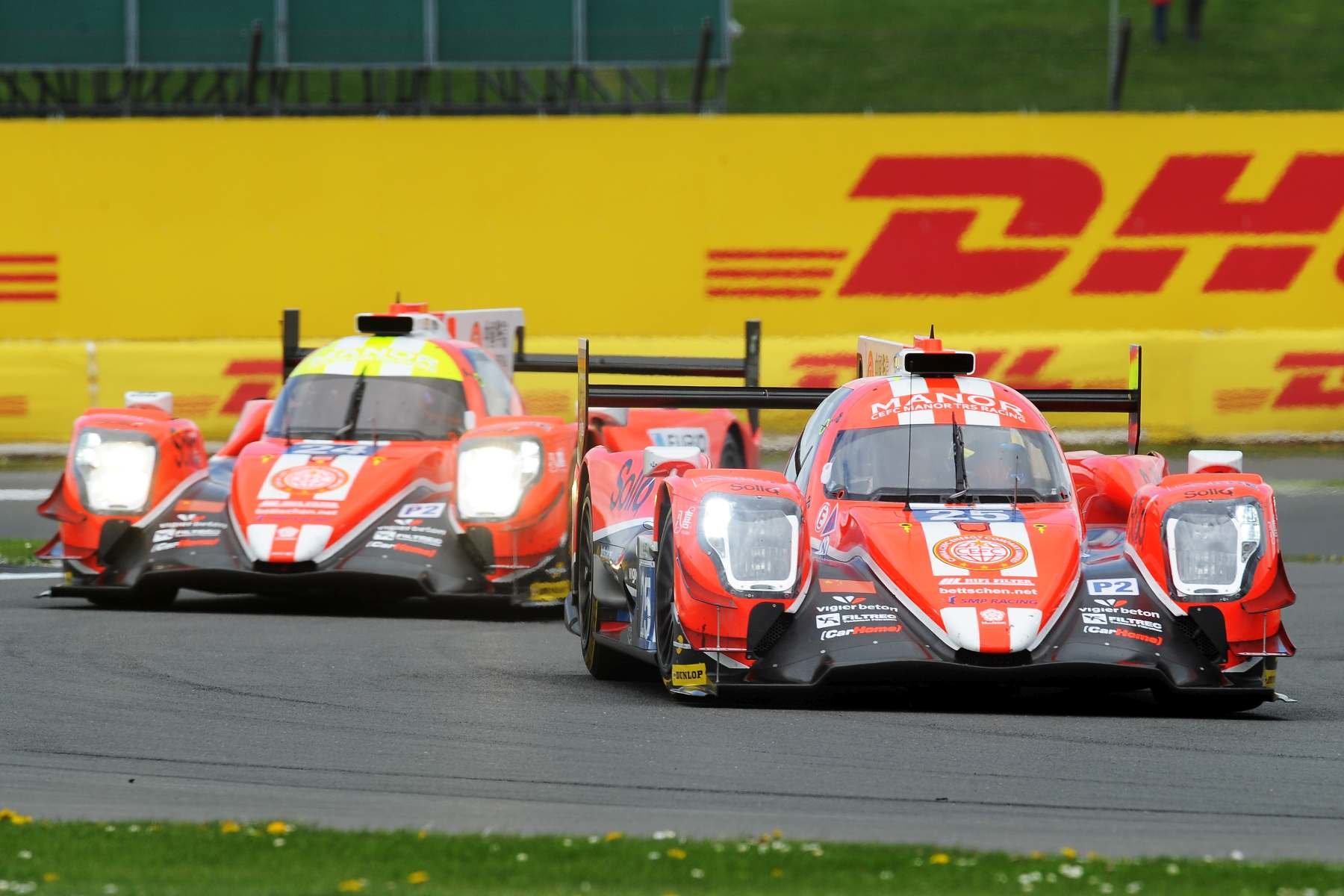 Prototyp Oreca 07 týmu CEFC Manor TRS Racing posádky Roberto Gonzales, Simon Trummer, Vitalij Petrov