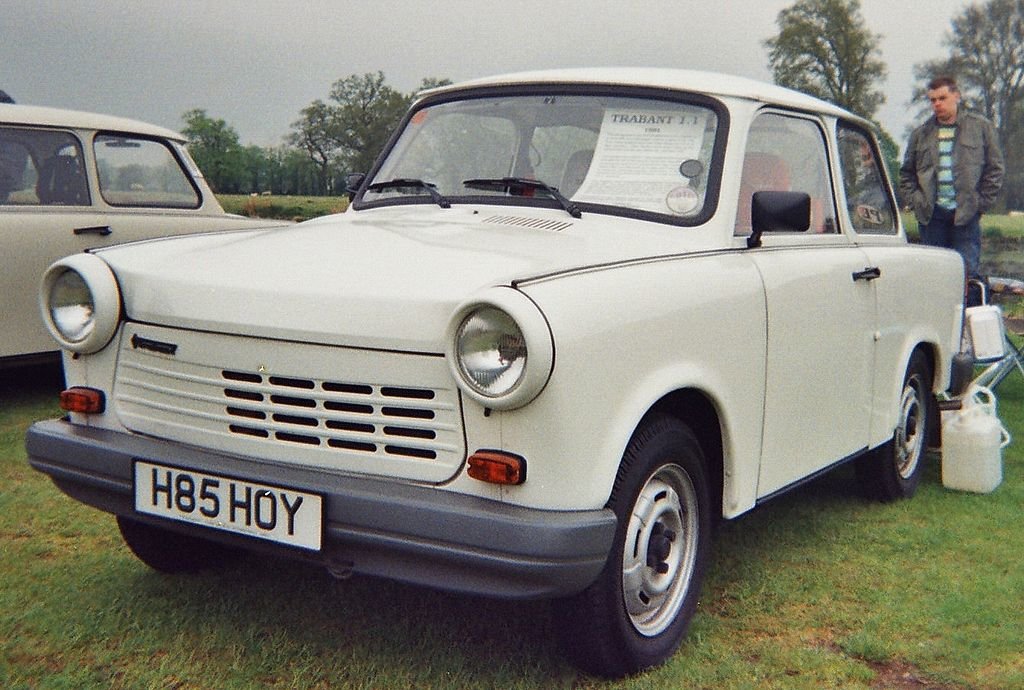 Trabant 1.1 vycházel z modelu 601. Pod kapotou se však ukrýval čtyřválcový motor z VW Polo (foto:Asterion)