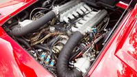 Motor 5.2 litru V12 o výkonu 420 koní prošel v nedávné době velkým servisem