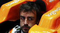 Fernando Alonso se s McLarenem - Hondou zatím stále trápí