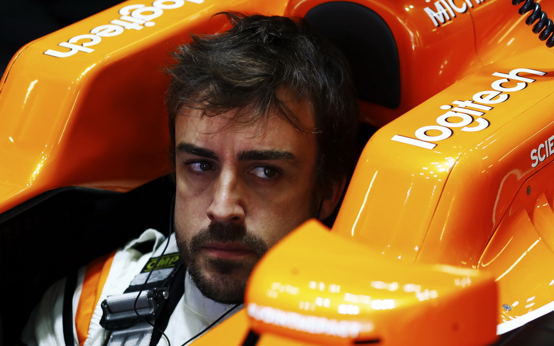 Fernando Alonso jako by tušil, co se v závodě stane