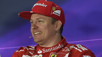 Kimi Räikkönen na tiskovce po závodě v Soči