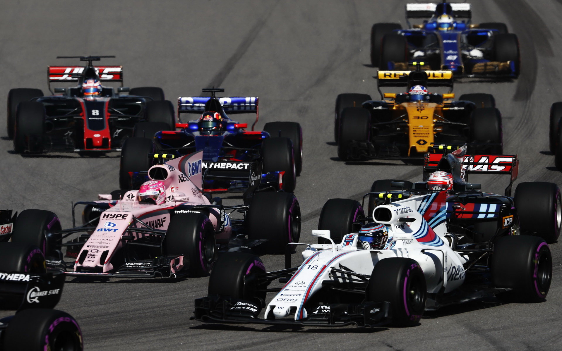 Force India stejně jako minulý rok Williams předčila ve vývoji
