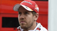 Sebastian Vettel bojoval statečně, ale na Hamiltona nestačil
