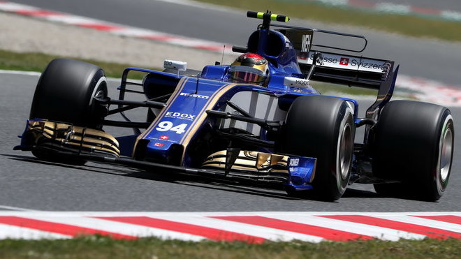 Pascal Wehrlein přivezl Sauberu letošní první body - a mohlo jich být i více