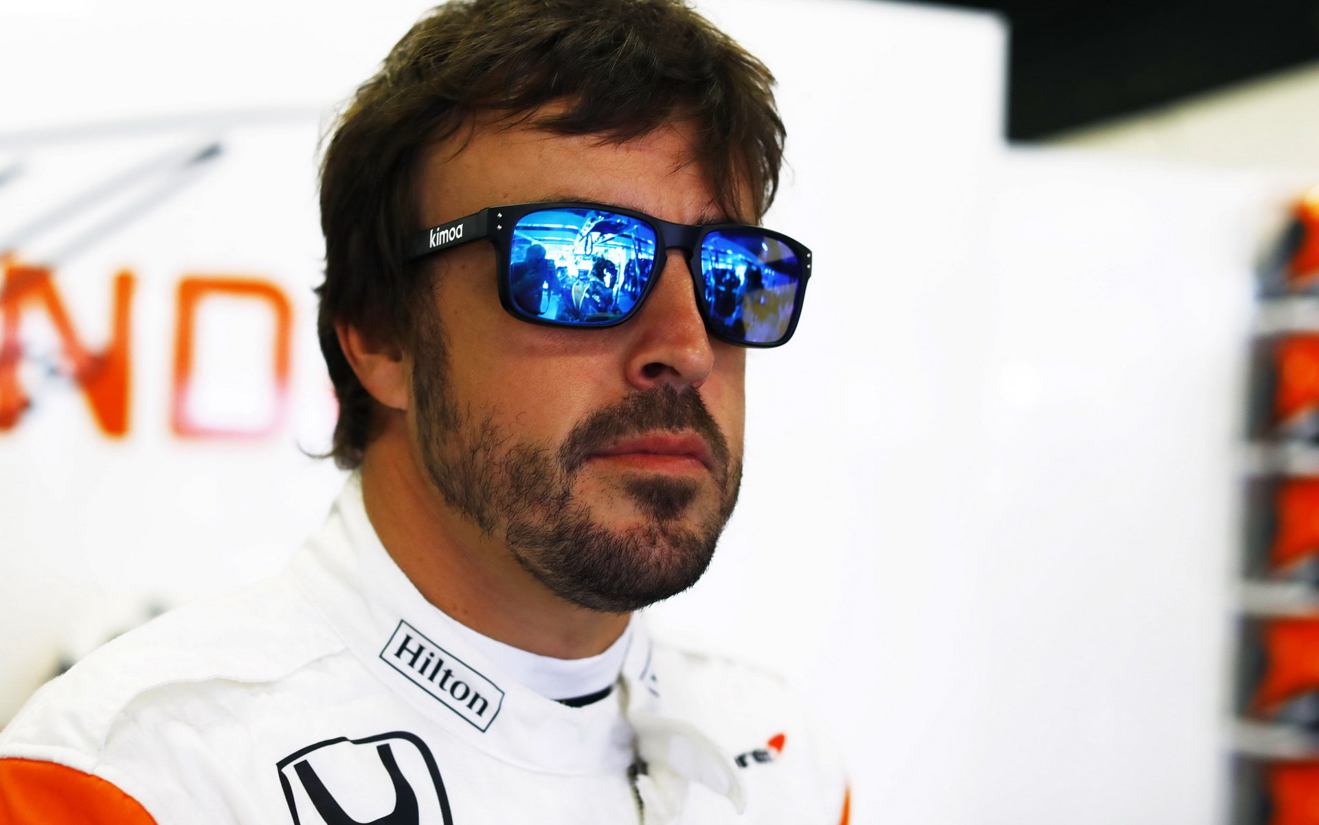 Fernando Alonso při tréninku v Barceloně