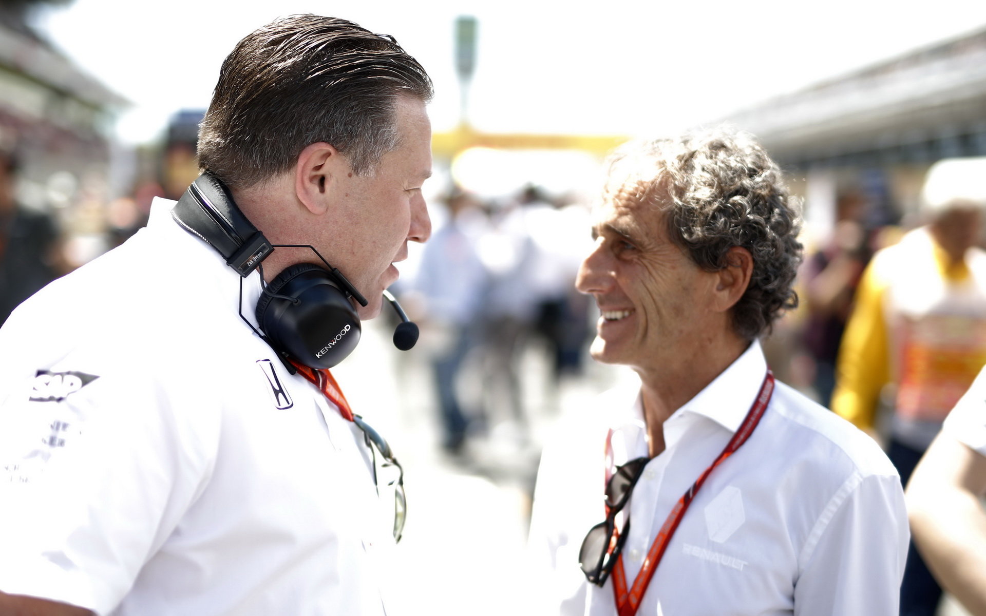 Zak Brown a Alain Prost v Barceloně
