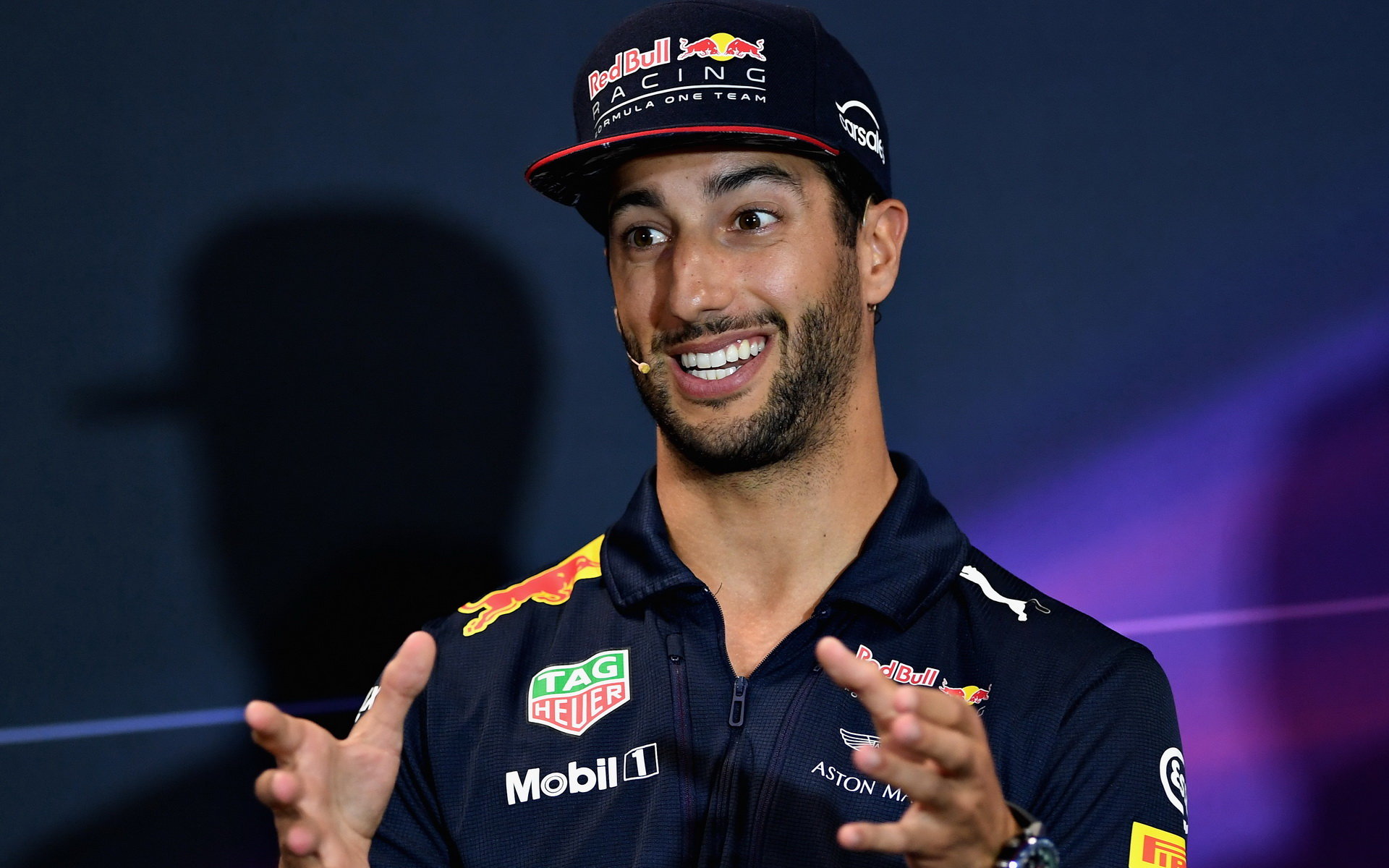Daniel Ricciardo na tiskovce v Monaku