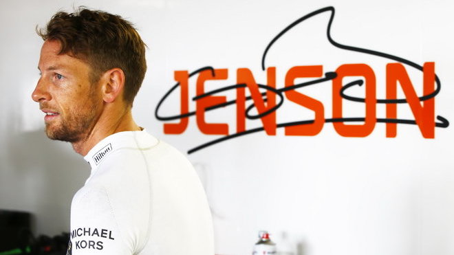 Jenson Button při tréninku v Monaku