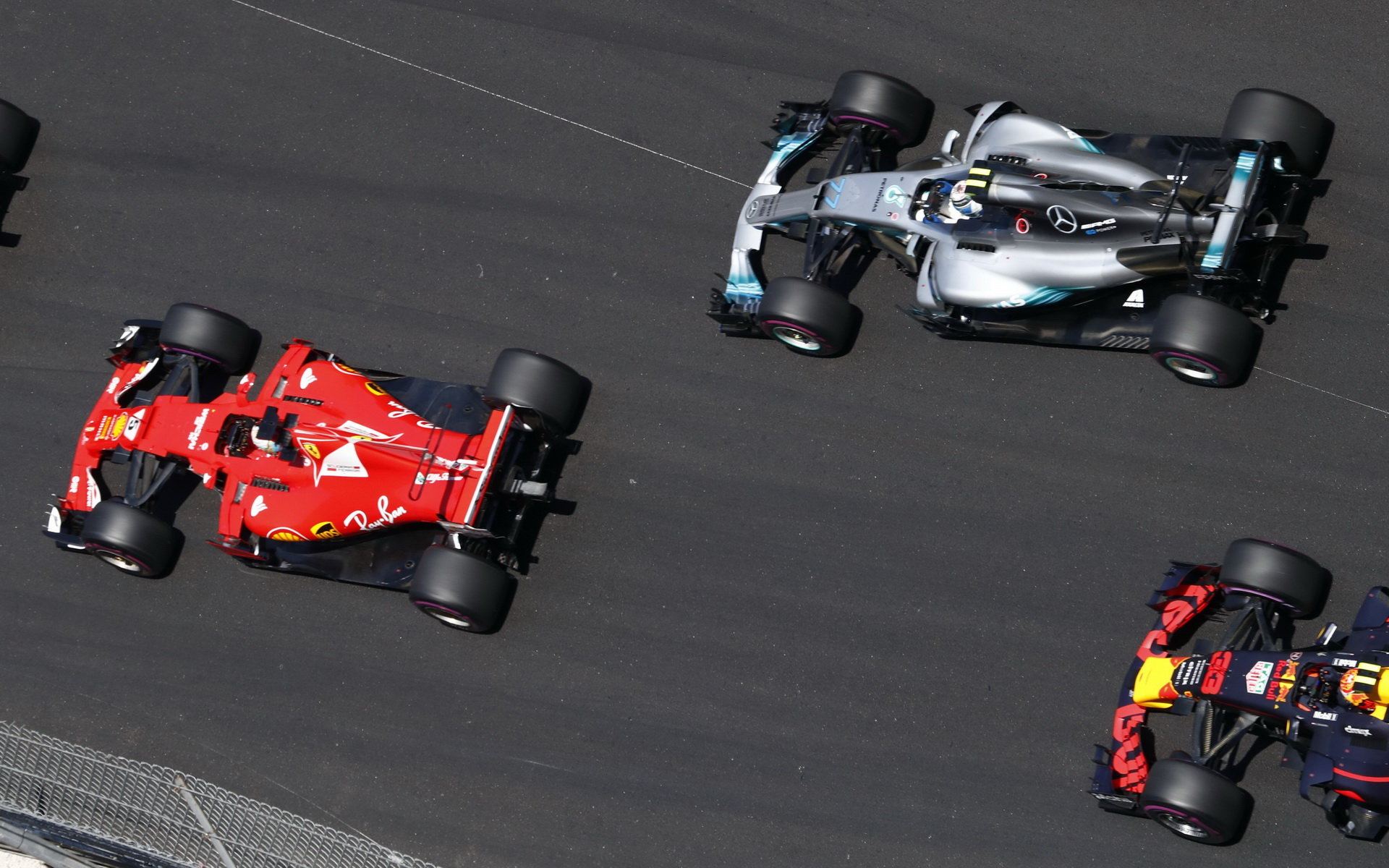 Mercedes v Monaku na Ferrari neměl, bude v Kanadě konkurenceschopnější?