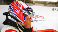 Jenson Button v kvalifikaci v Monaku