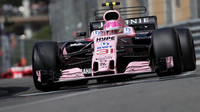 Esteban Ocon v kvalifikaci v Monaku