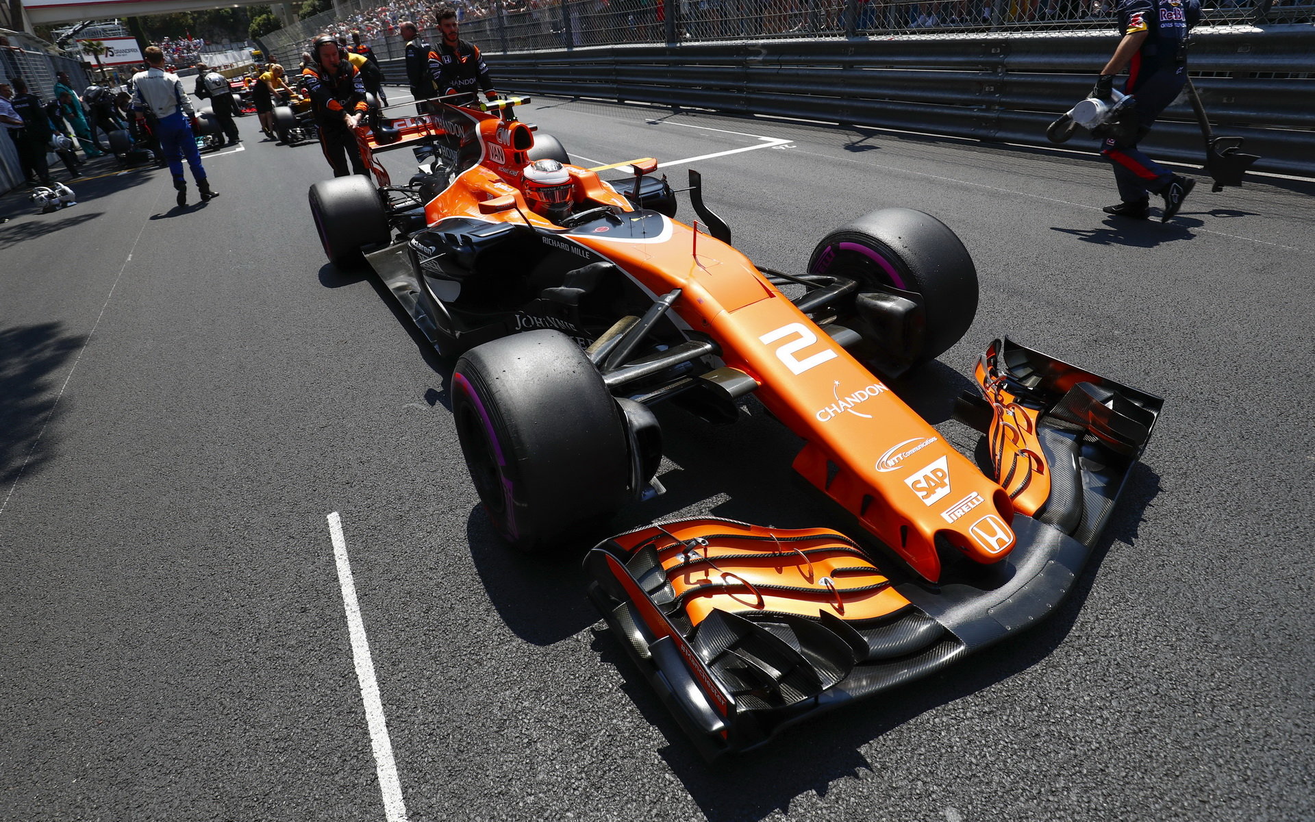 Poslední roky se McLaren nepohybuje na výsluní