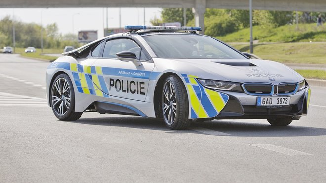 Policejní BMW i8