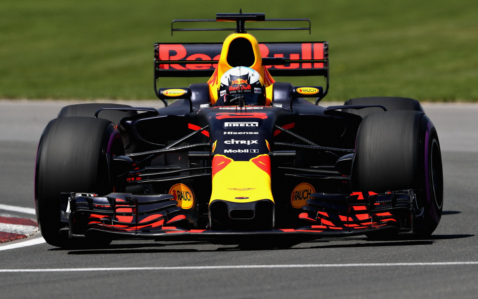 Daniel Ricciardo v kvalifikaci Kanadě