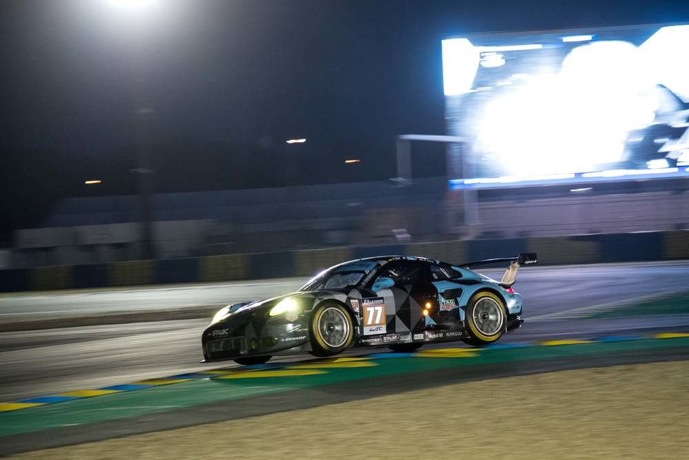 Porsche 911RSR týmu Dempsey-Proton Racing s posádkou Christian ried, Marvin Diest, Matteo Cairoli