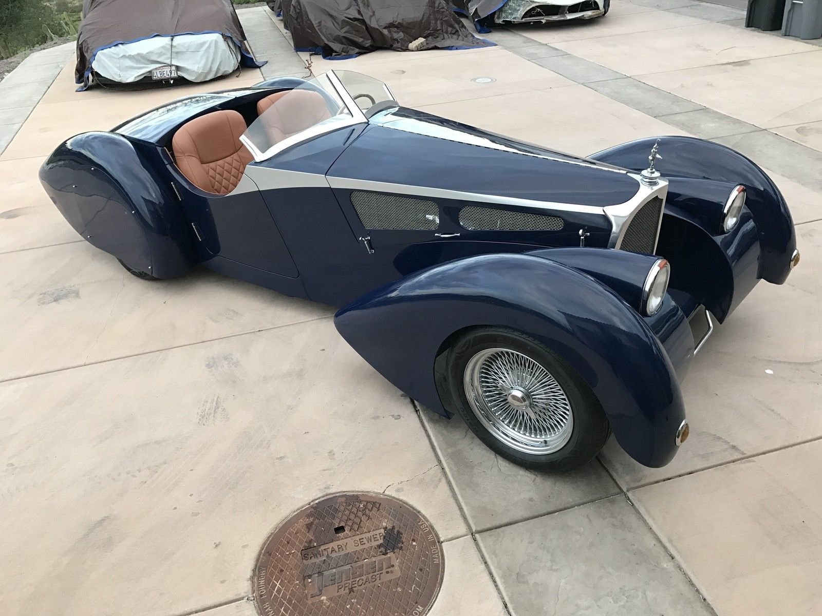 Kit car looks like a 1930's Bugatti