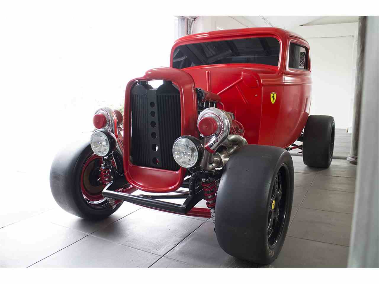 Ford 1932 s motorem z Ferrari Maranello
