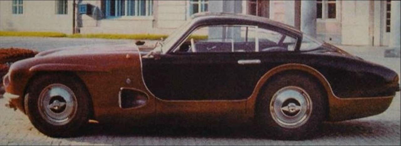 Tatra JK 2500
